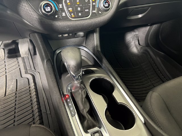 Used 2023 Chevrolet Malibu LT FWD image 19