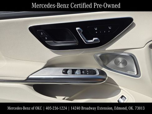 Used 2024 Mercedes-Benz CLE 300 4MATIC Cabriolet image 18