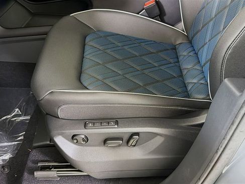 New 2026 Volkswagen Atlas Cross Sport SEL Premium R-Line AWD/4WD image 22