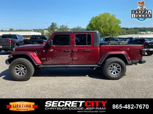 Used 2021 Jeep Gladiator Overland AWD/4WD image 8