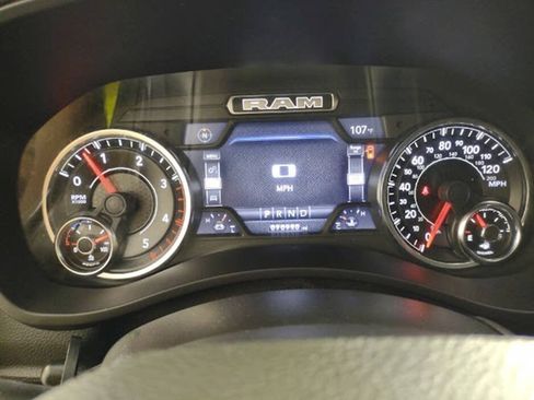 Used 2023 RAM 2500 Laramie AWD/4WD image 12
