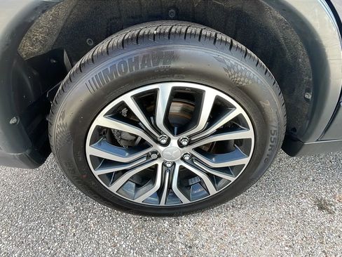 Used 2018 Mitsubishi Outlander LE FWD image 20