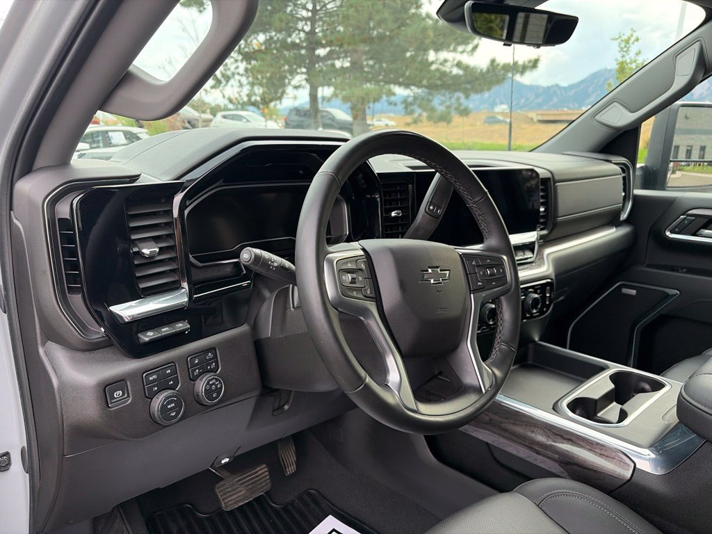 Used 2024 Chevrolet Silverado 2500 LTZ w/ LTZ Plus Package AWD/4WD image 24