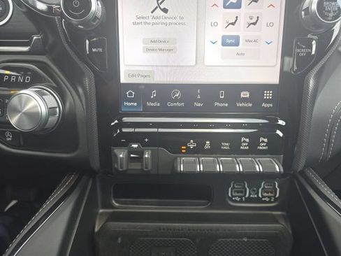 Used 2024 RAM 1500 Limited AWD/4WD image 13