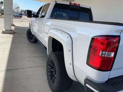 Used 2019 GMC Sierra 2500 Denali w/ Duramax Plus Package image 13