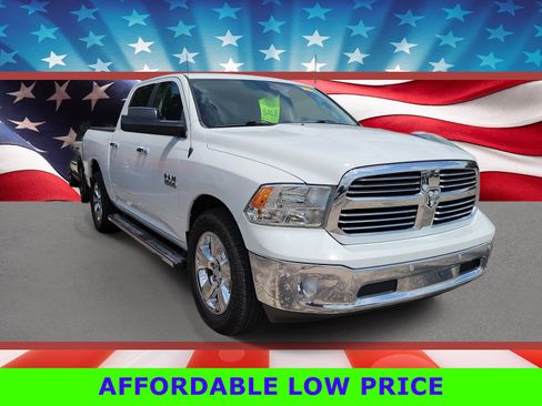 Used 2017 RAM 1500 Big Horn RWD image 1