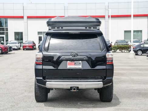 Used 2019 Toyota 4Runner TRD Off-Road Premium image 8