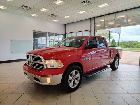 Used 2019 RAM 1500 Big Horn AWD/4WD image 7