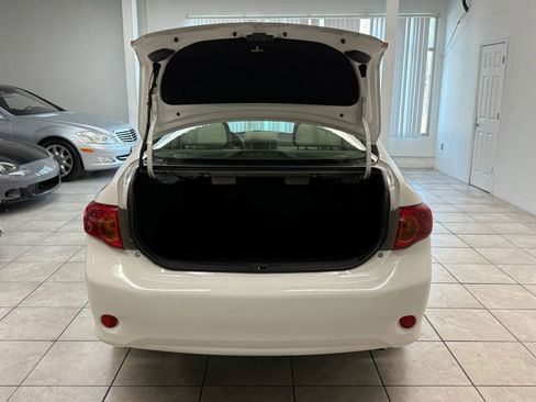Used 2010 Toyota Corolla LE FWD image 20