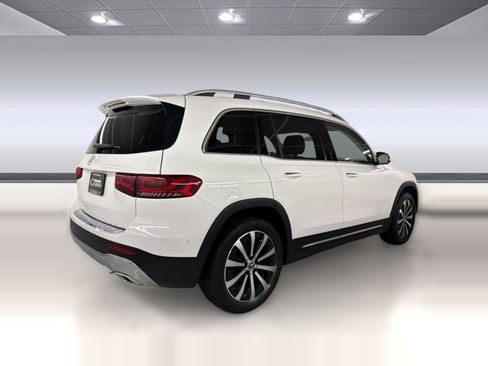 Used 2022 Mercedes-Benz GLB 250 image 9