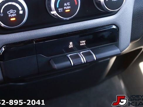 Used 2022 RAM 1500 Big Horn RWD image 22