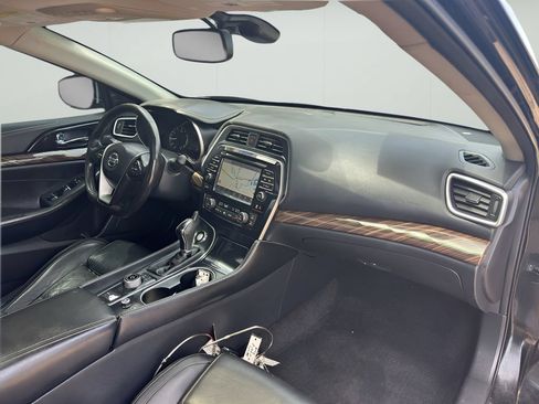Used 2017 Nissan Maxima Platinum FWD image 20
