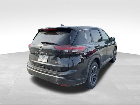 Used 2024 Nissan Rogue SV image 9