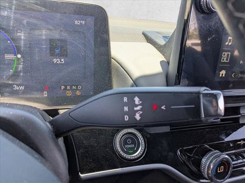 Used 2025 Honda Prologue Touring image 11