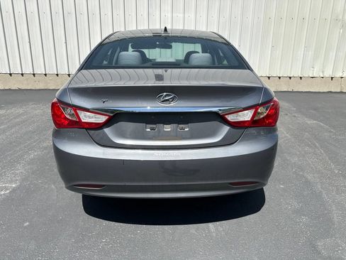 Used 2011 Hyundai Sonata GLS FWD image 5