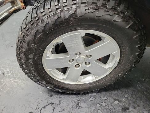 Used 2009 Jeep Wrangler Sahara w/ Trailer Tow Group image 10