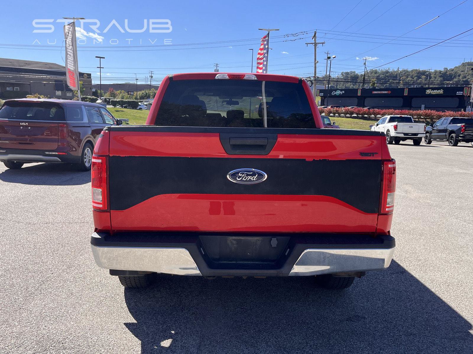 Used 2015 Ford F150 XLT AWD/4WD image 4