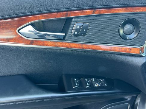 Used 2020 Lincoln Nautilus Reserve w/ Equipment Group 201A AWD/4WD image 8
