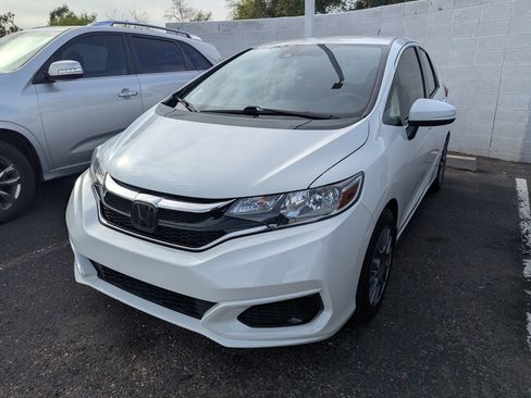 Used 2018 Honda Fit LX image 2