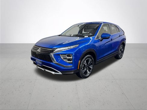 Used 2024 Mitsubishi Eclipse Cross SE AWD/4WD image 2