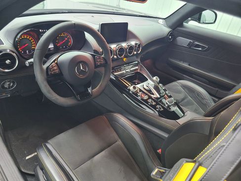 Used 2019 Mercedes-Benz AMG GT R image 2