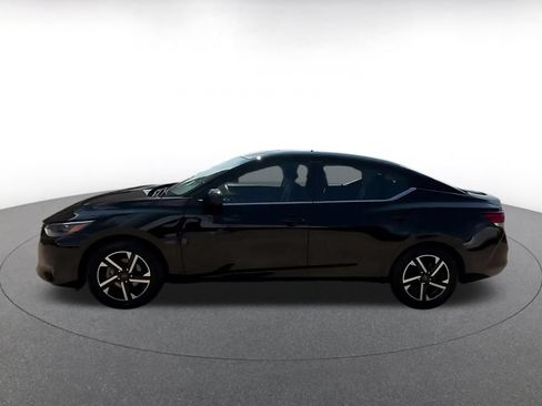Used 2025 Nissan Sentra SV FWD image 7