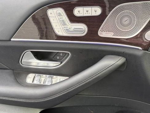 Certified 2024 Mercedes-Benz GLS 450 4MATIC image 20