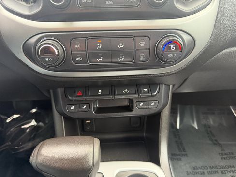 Used 2016 Chevrolet Colorado LT w/ Luxury Package, Chrome image 13