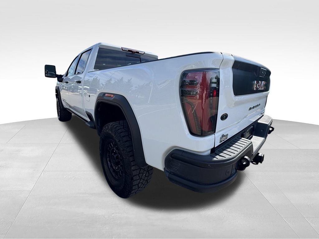 Used 2025 GMC Sierra 2500 AT4X w/ AT4X AEV Edition AWD/4WD image 14