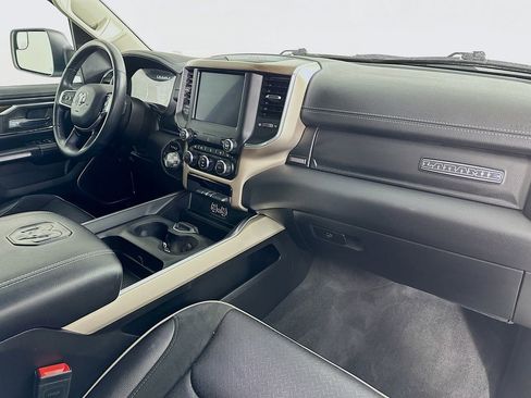 Certified 2022 RAM 1500 Laramie image 38