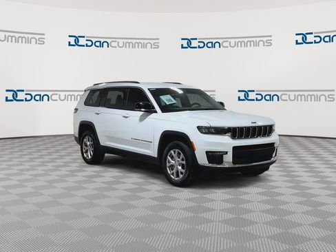 Used 2021 Jeep Grand Cherokee L Limited image 3