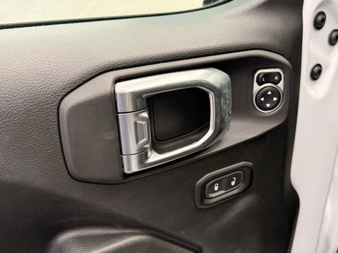 Used 2023 Jeep Wrangler Unlimited w/ 8.4" Radio Group image 11