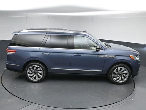 Certified 2023 Lincoln Navigator Reserve AWD/4WD image 53
