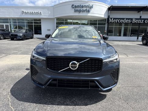 Certified 2024 Volvo XC60 B5 Ultimate w/ Protection Package Premier AWD/4WD image 8