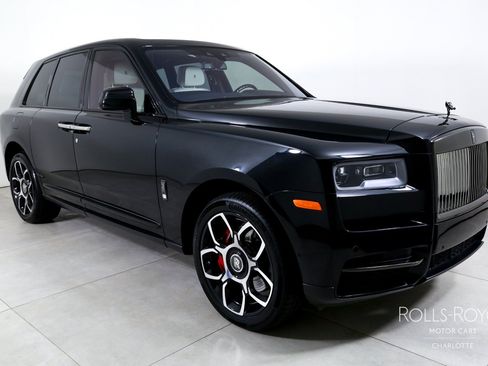 Used 2021 Rolls-Royce Cullinan Black Badge AWD/4WD image 6