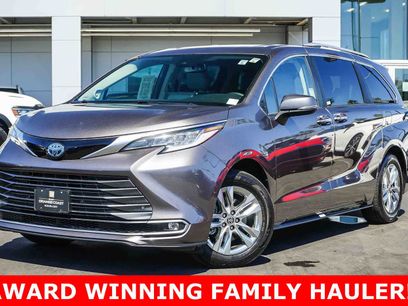 Used 2022 Toyota Sienna Limited