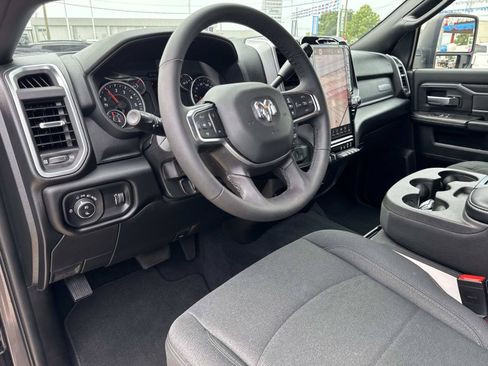 Used 2026 RAM 2500 Big Horn AWD/4WD image 17