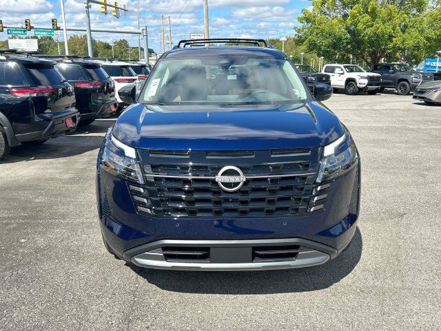 New 2026 Nissan Pathfinder Platinum AWD/4WD image 8