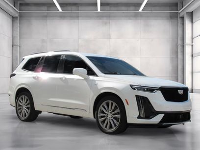 Used 2021 Cadillac XT6 Sport w/ Platinum Package