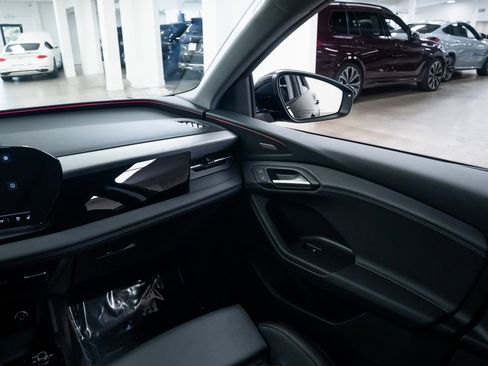 Used 2025 Audi Q6 e-tron Premium Plus w/ Premium Plus image 11