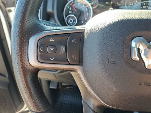 Used 2024 RAM 2500 Tradesman w/ Chrome Appearance Group image 20