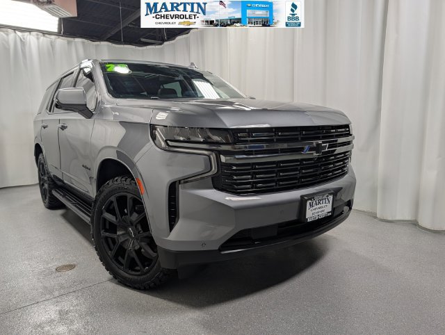 Used 2022 Chevrolet Tahoe RST w/ Luxury Package AWD/4WD image 1