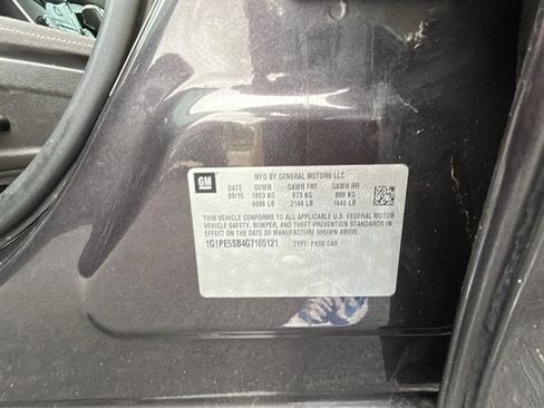 Used 2016 Chevrolet Cruze LT FWD image 20
