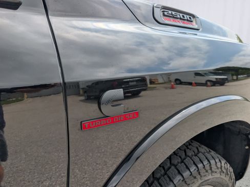 Used 2022 RAM 2500 Laramie AWD/4WD image 10