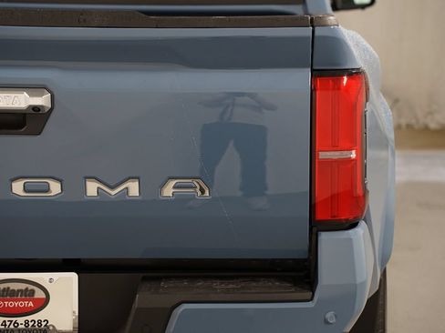 New 2026 Toyota Tacoma Limited AWD/4WD image 10