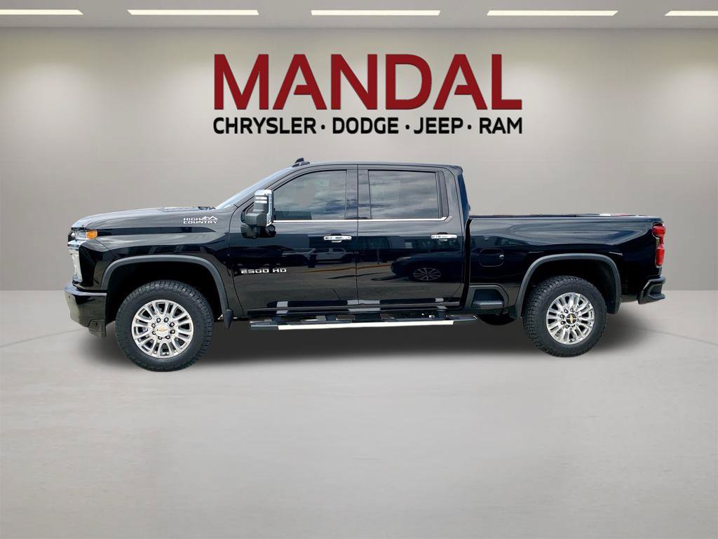 Used 2023 Chevrolet Silverado 2500 High Country w/ Technology Package AWD/4WD image 9