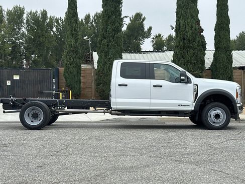 New 2026 Ford F450 XL w/ XL Chrome Package RWD image 3