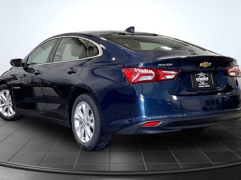 Used 2021 Chevrolet Malibu LT FWD image 13