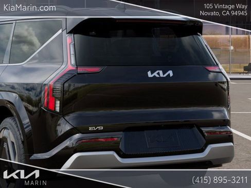New 2026 Kia EV9 Land AWD/4WD image 13