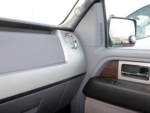 Used 2014 Ford F150 Lariat w/ Equipment Group 501A Mid image 18